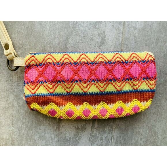 Los Angeles Boutique Boho Bohemian Wristlet Embroidered Handbag Clutch Fold Over - Picture 2 of 7